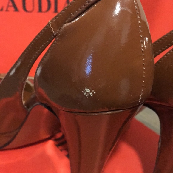 Patent Leather heels - Picture 3 of 3